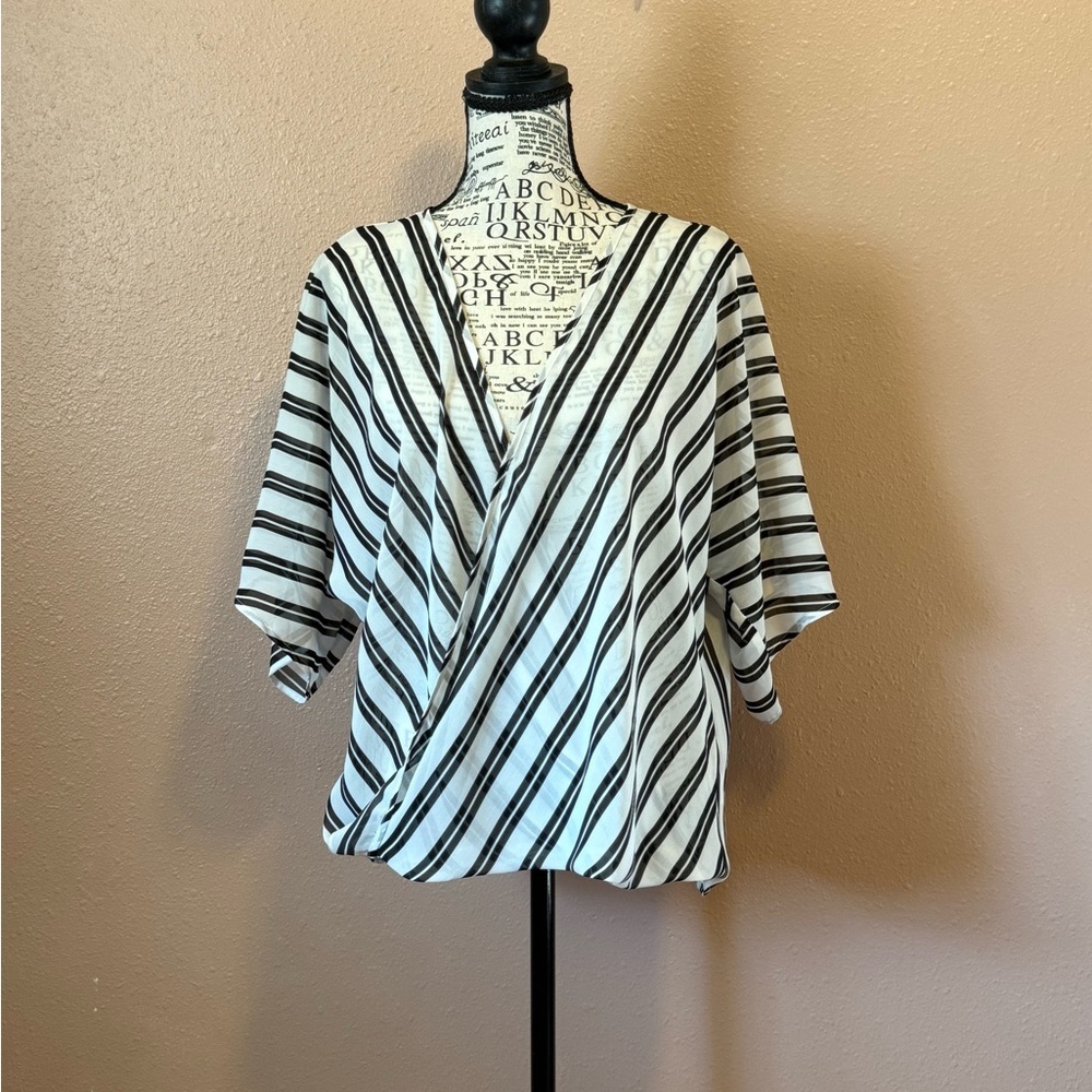 Wayf Black and White Striped Blouse - Picture 3 of 5